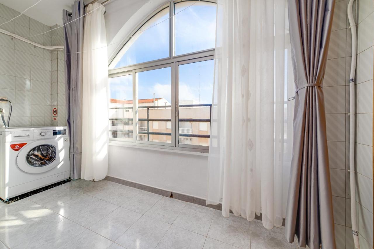 Cozy Apartment Near The Sea تورّيفيِخا المظهر الخارجي الصورة