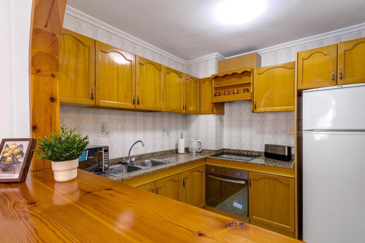 Cozy Apartment Near The Sea تورّيفيِخا المظهر الخارجي الصورة