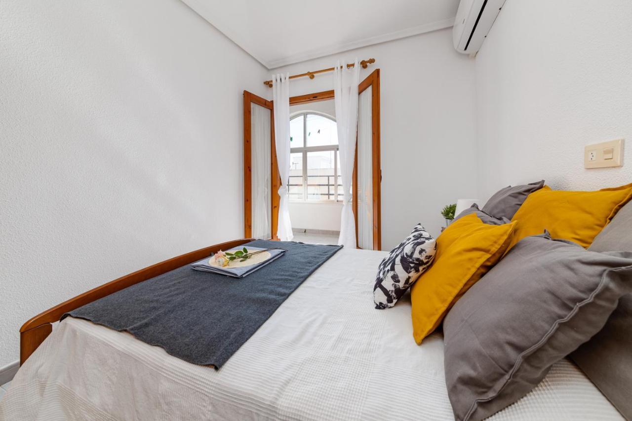Cozy Apartment Near The Sea تورّيفيِخا المظهر الخارجي الصورة